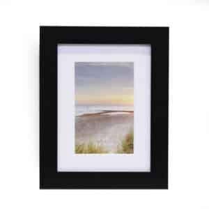 PHOTO FRAME 6 X 8" WITH MAT BOARD INSERT FOR 4X6" (Black)