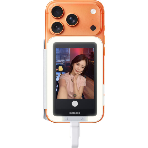 INSTA360 - SNAP SELFIE SCREEN WITH LIGHT